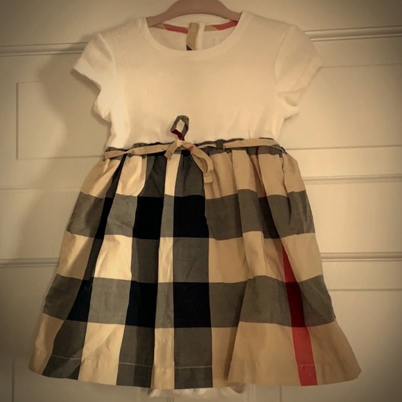 🖤LITTLE GIRLS BURBERRY DRESS🖤 - Picture 1 of 4